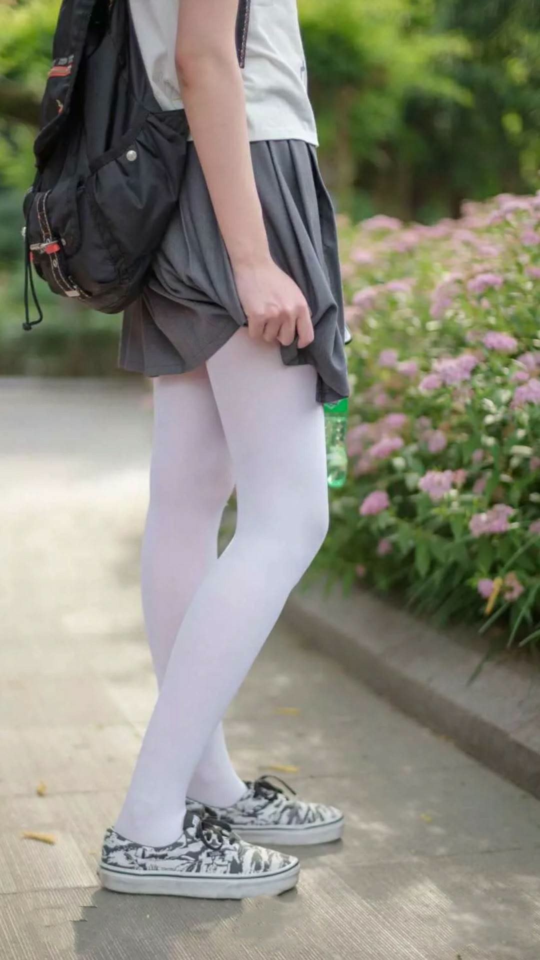 爱游戏平台-公牛队更换官方字体，致敬90年代黄金时代，公牛队现在改名叫什么