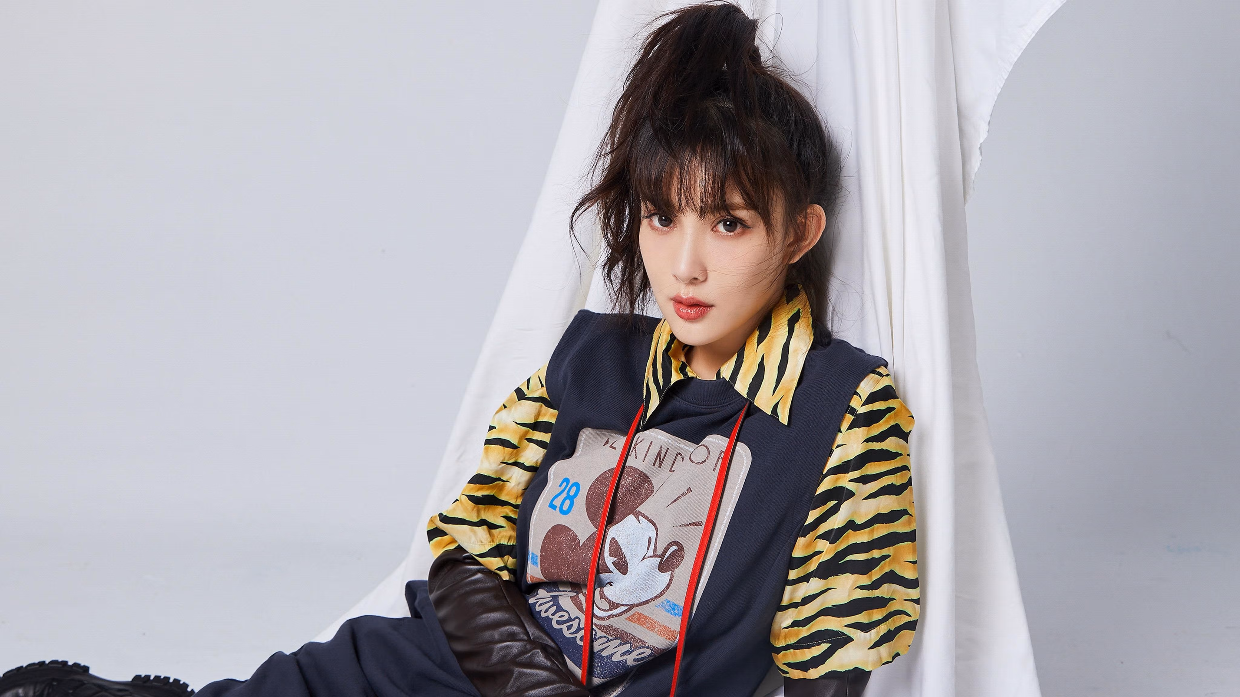 AYX体育-从困境中崛起:逆风翻盘的WRC奇迹瞬间