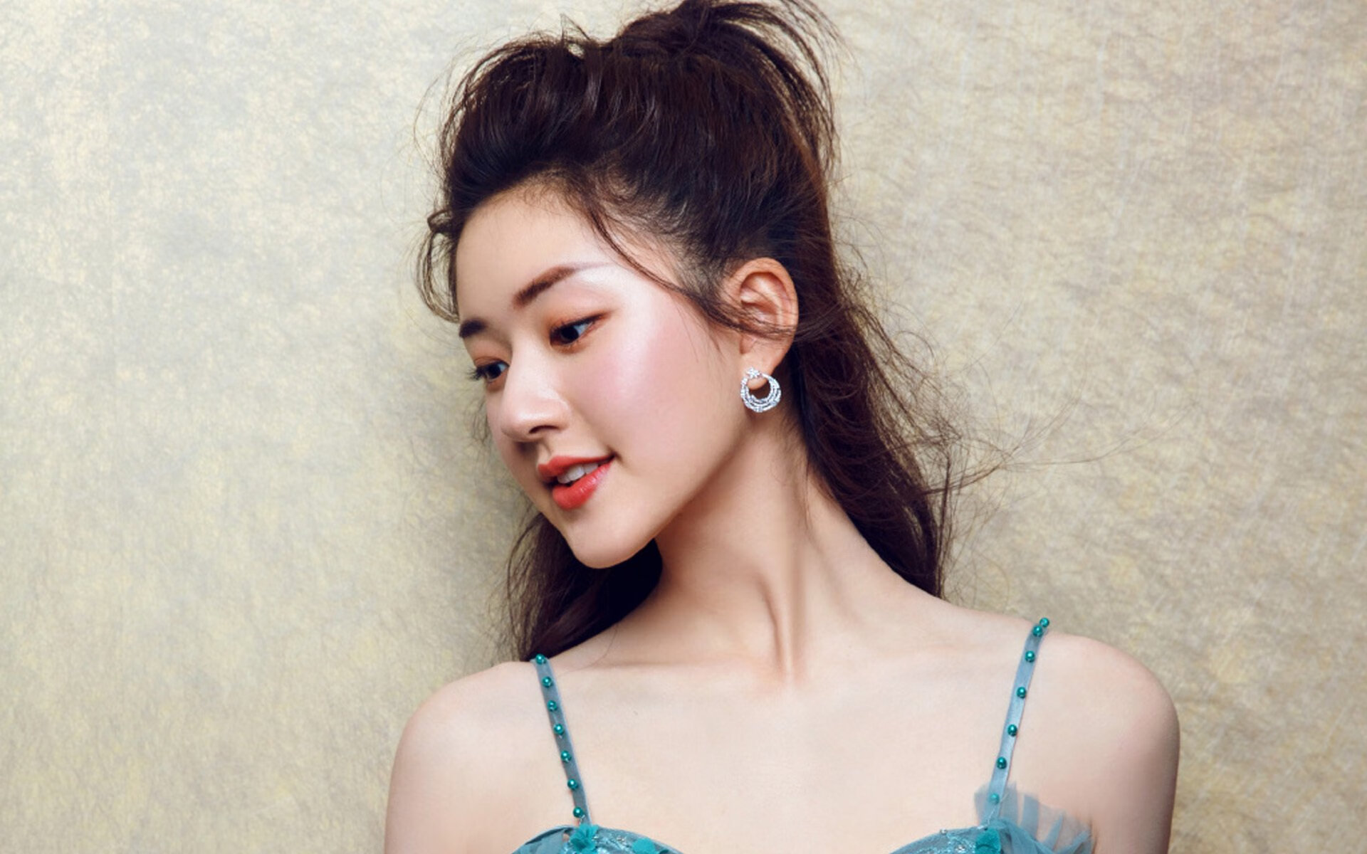 AYX GAMING-场上战术：不同球队的打法对抗分析，球队战术怎么设置