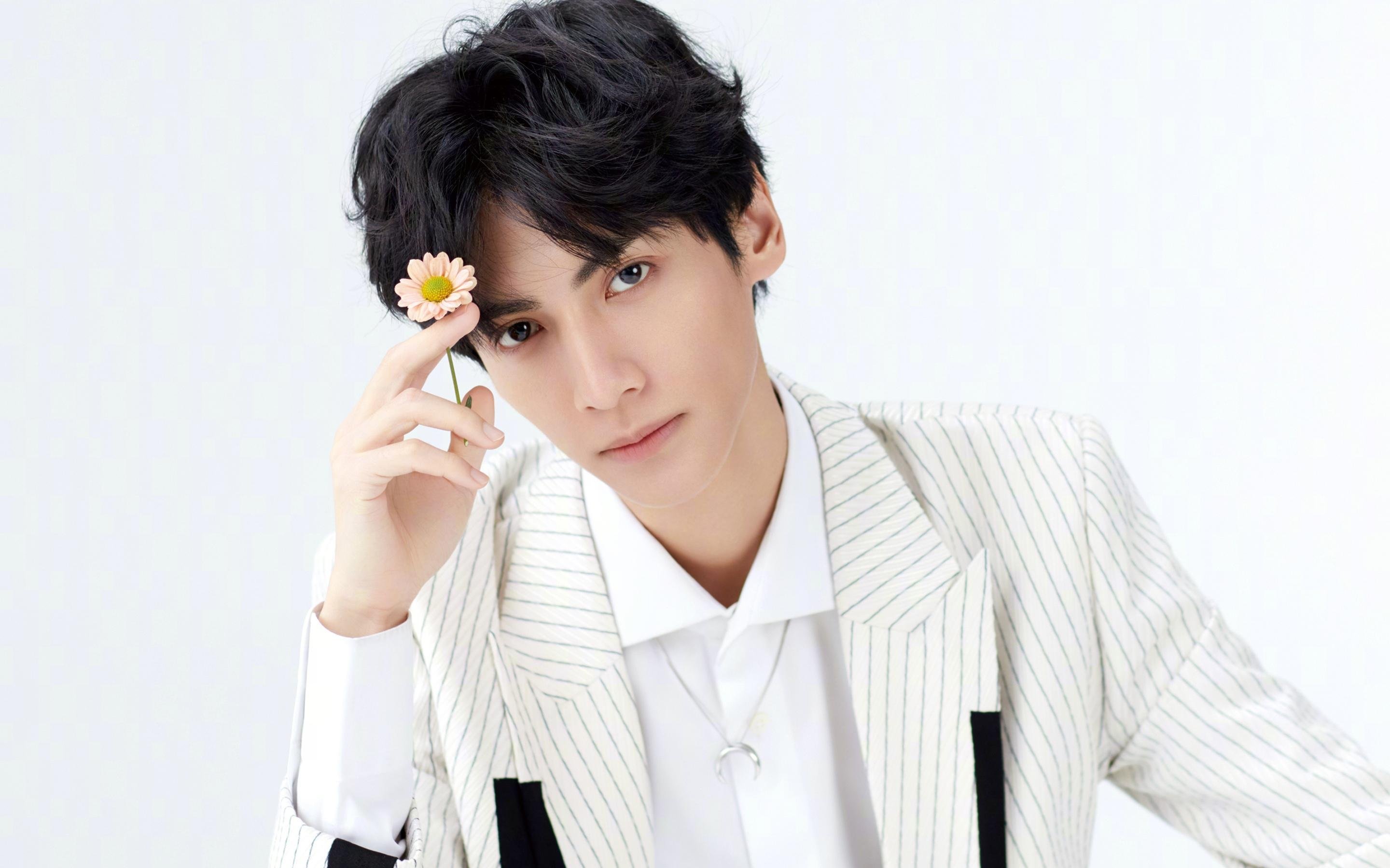 爱游戏体育-快船老板鲍尔默宣布斥资新建AI训练中心,快船队老板鲍尔默