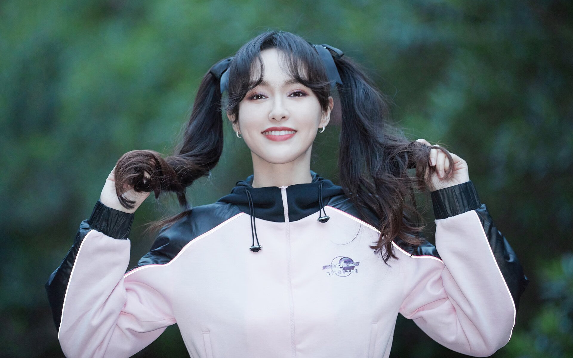 爱游戏平台-“成都滑轮运动中心：新秀领跑，谁能接过冠军的接力棒？”