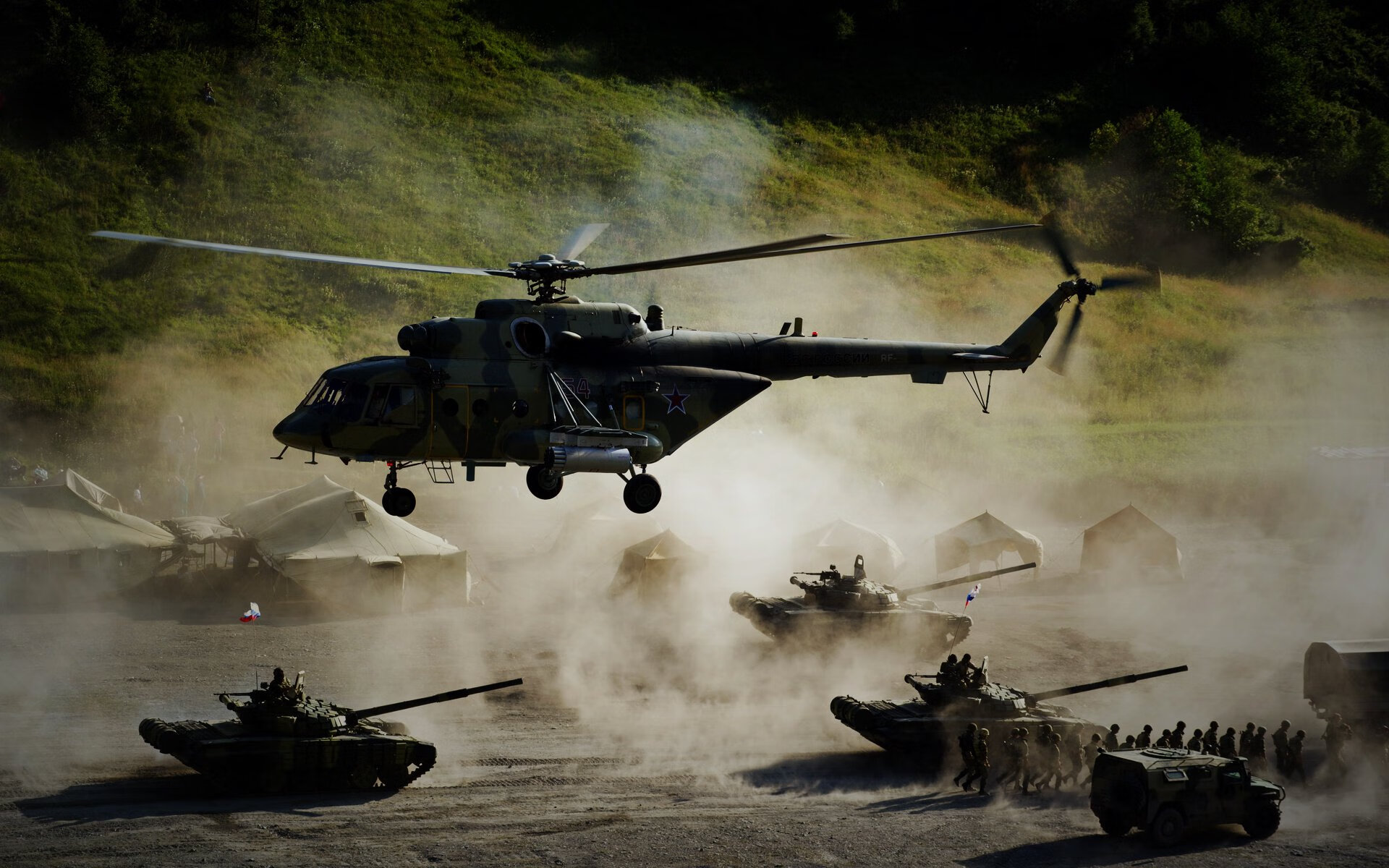 爱游戏app下载-张伟丽训练中展现极高专注度，张伟丽最新训练